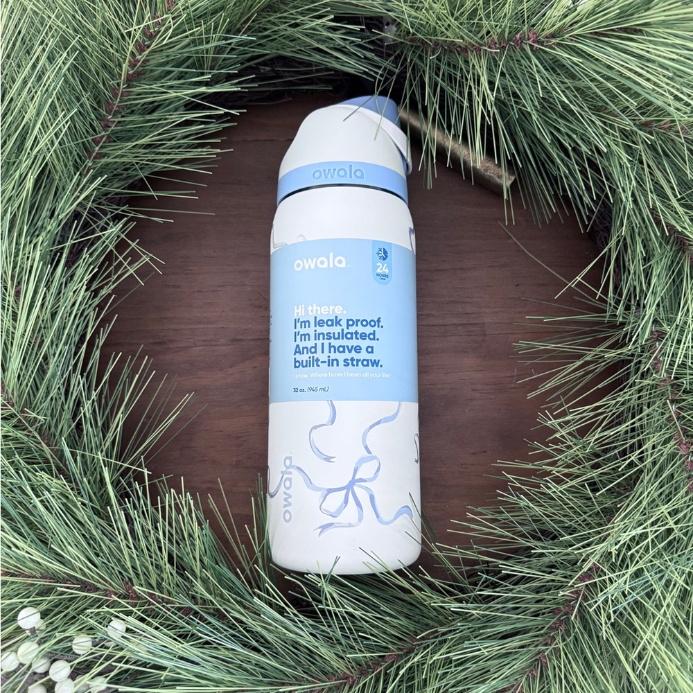Owala x Urban Outfitters Water Bottle